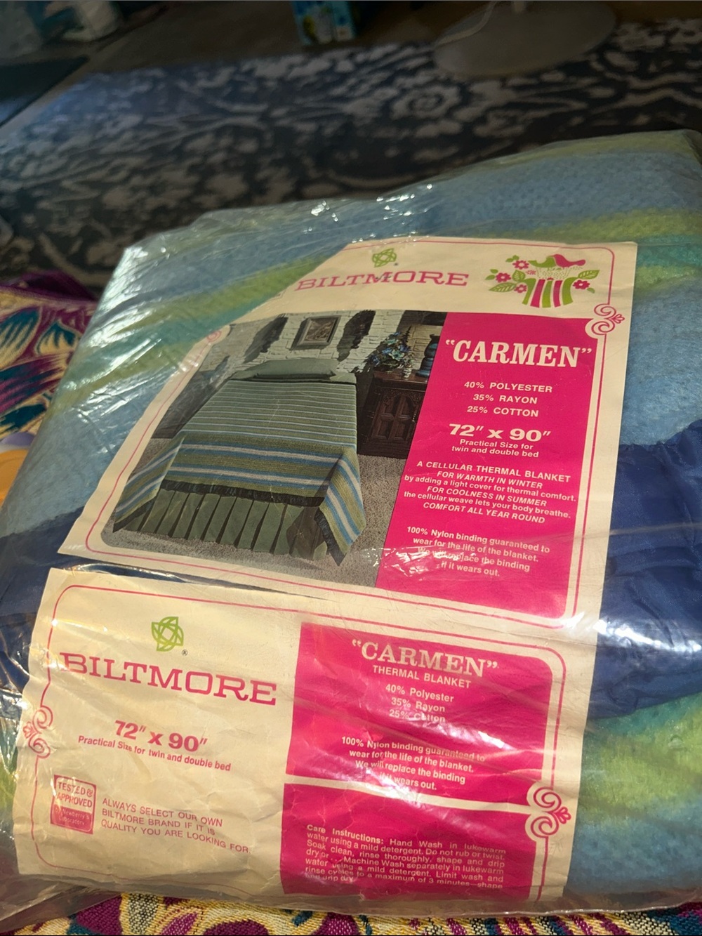 NWT Biltmore vintage thermal blanket in blue hues and yellow colors - Picture 7 of 7